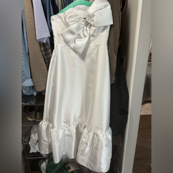 Hutch Strapless Crystal Bow-Tie Midi Dress - Picture 5 of 7